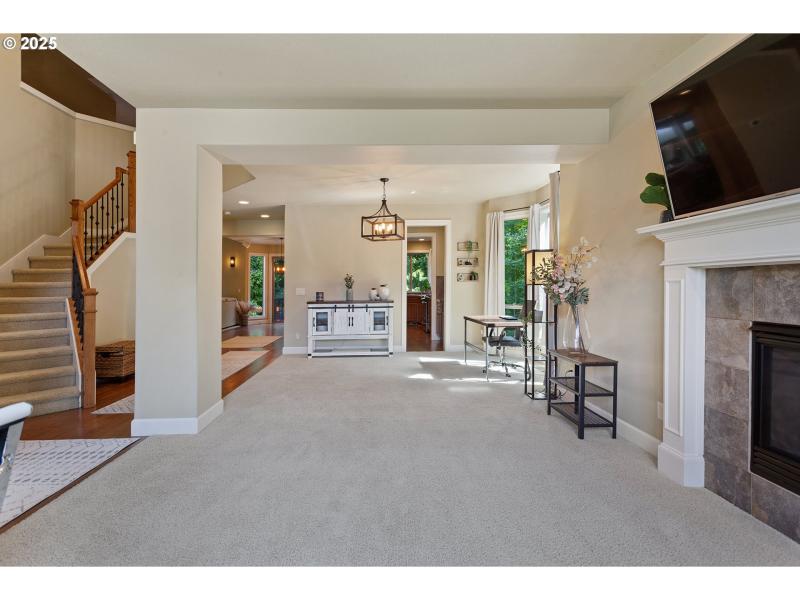 Living Room/Dining Room