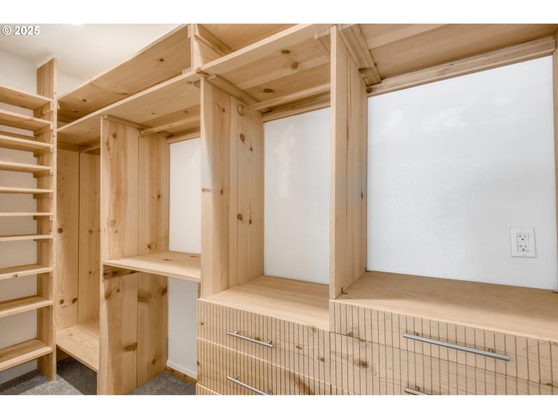 Bedroom, Owner's Suite