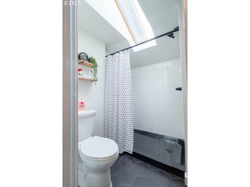 Owner's Suite Bathroom