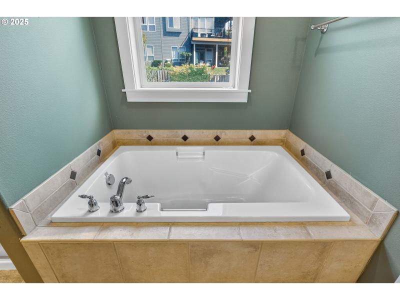 Owner's Suite Bathroom #2