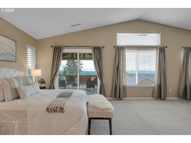 Bedroom, Owner's Suite