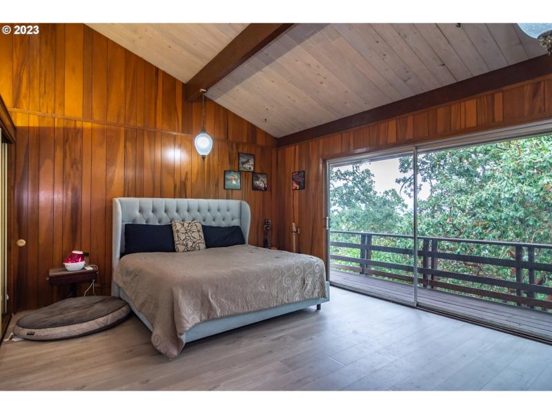 Bedroom, Owner's Suite