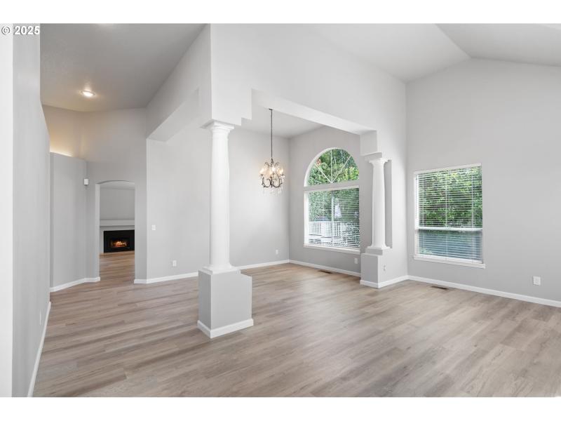 Living Room/Dining Room