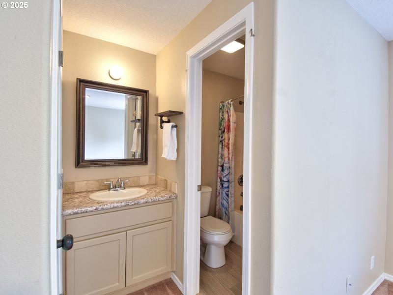 Bathroom, Attached