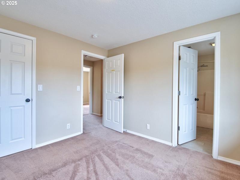 Bedroom, Owner's Suite