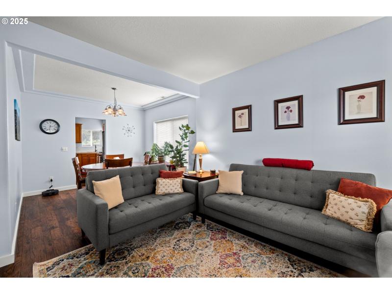 Living Room/Dining Room