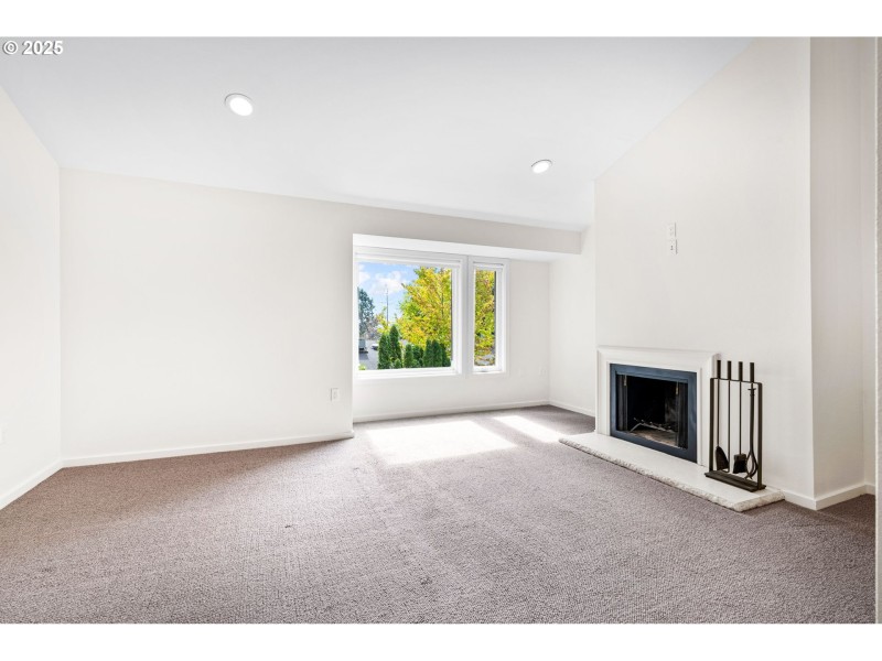 Bedroom, Owner's Suite