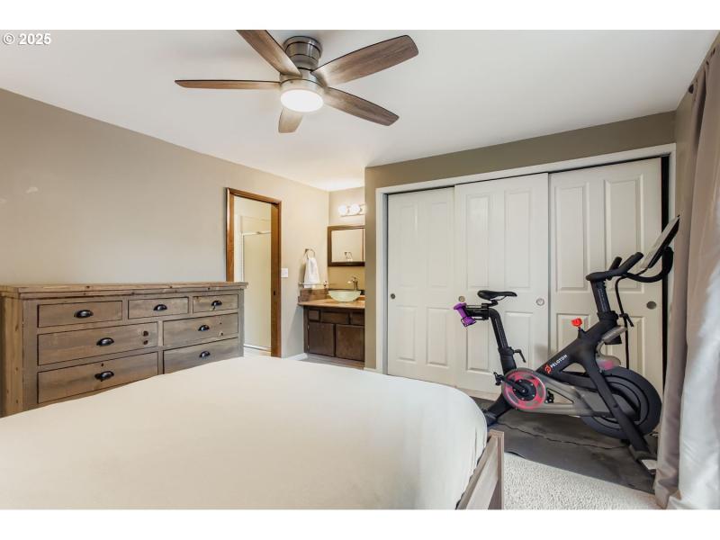 Owner's Suite Bedroom