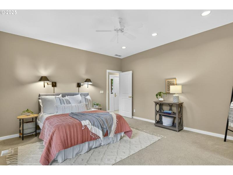 Bedroom, Owner's Suite