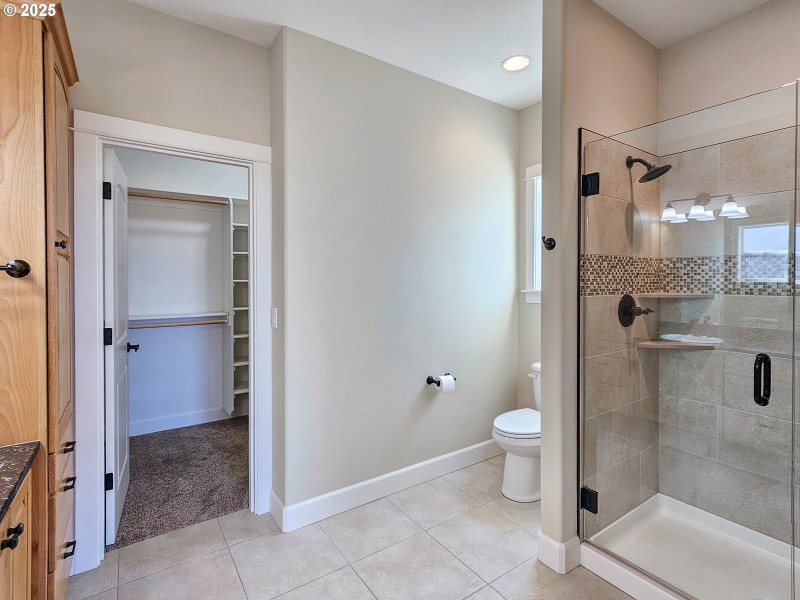 Owner's Suite Bathroom