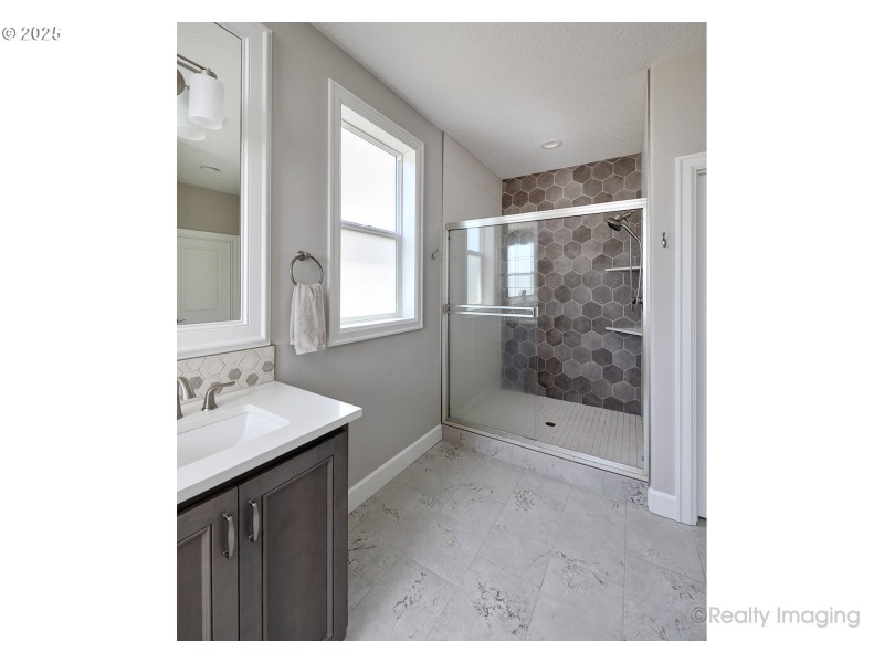 Owner's Suite Bathroom