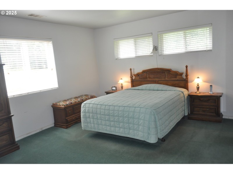 Bedroom, Owner's Suite