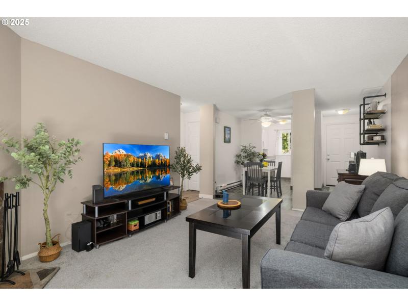 Living Room/Dining Room