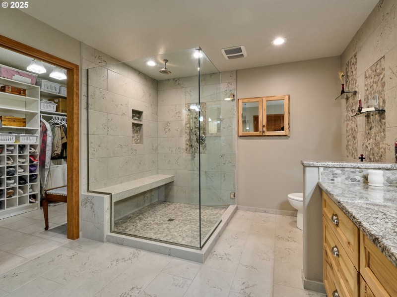 Owner's Suite Bathroom