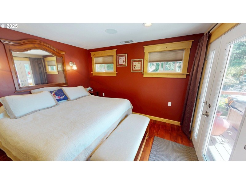 Owner's Suite Bedroom