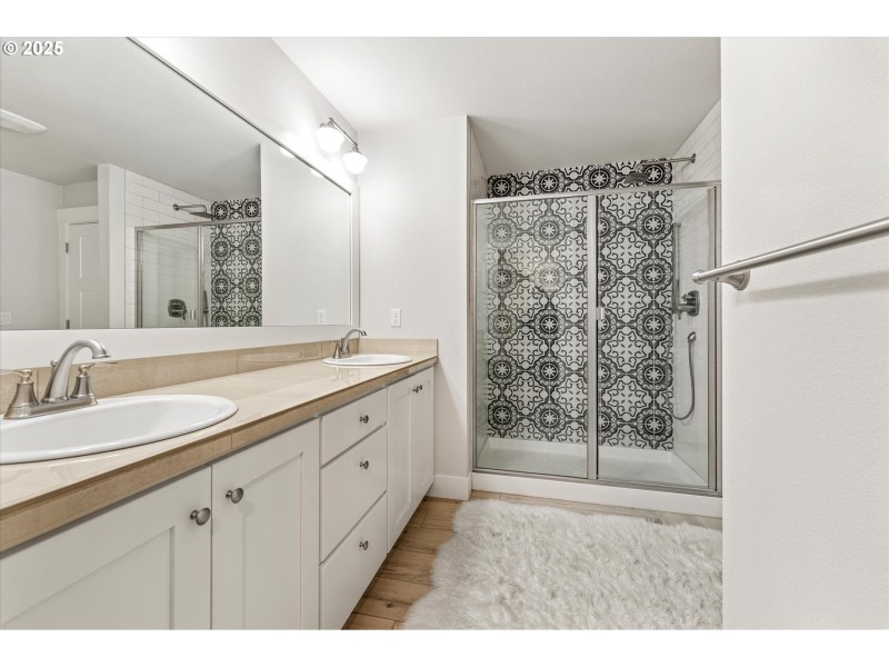 Owner's Suite Bathroom