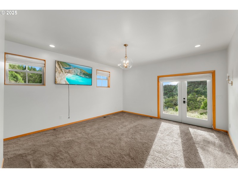 Owner's Suite Bedroom