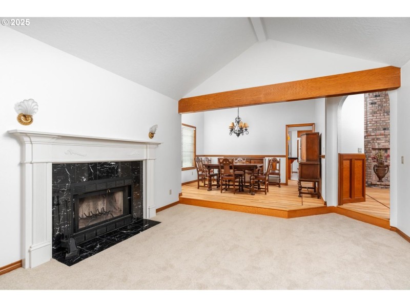 Living Room/Dining Room