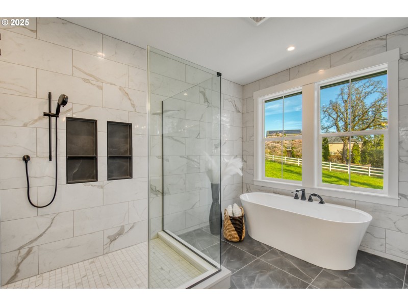 Owner's Suite Bathroom