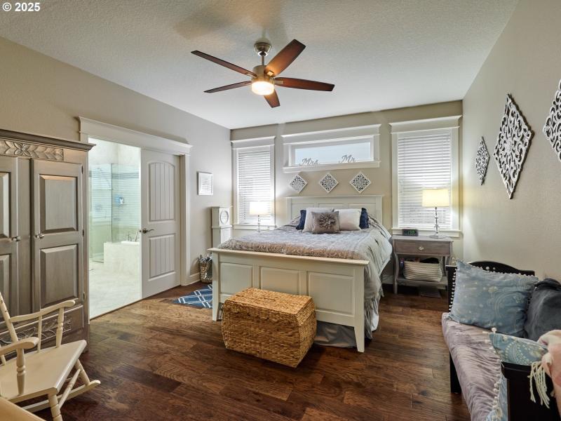 Bedroom, Owner's Suite