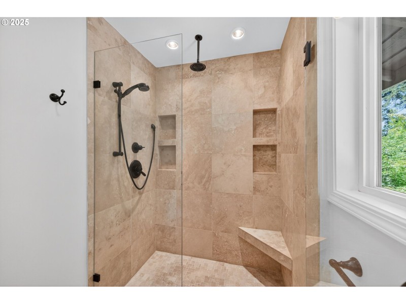 Owner's Suite Bathroom