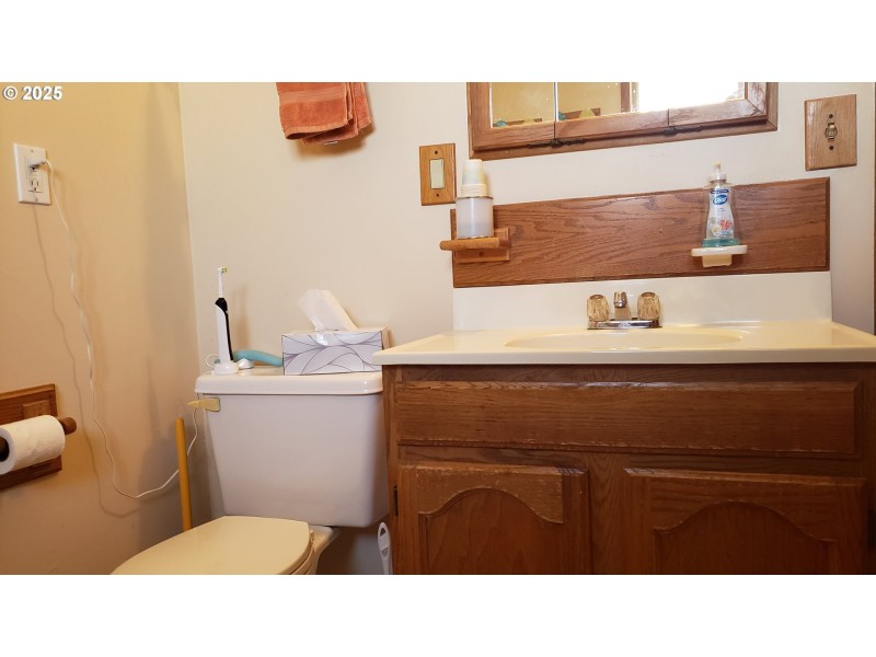 Attached Bathroom #2