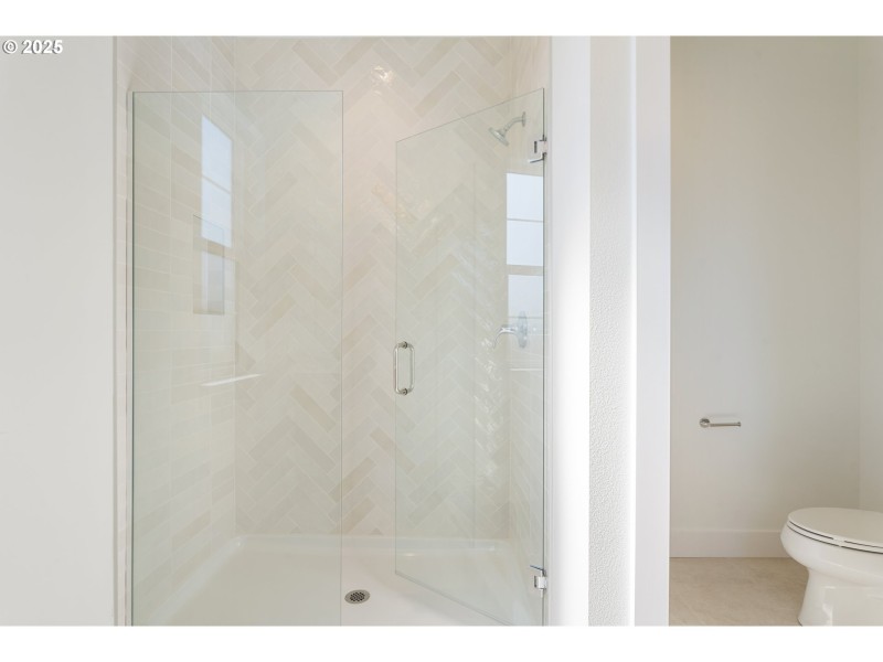 Owner's Suite Bathroom