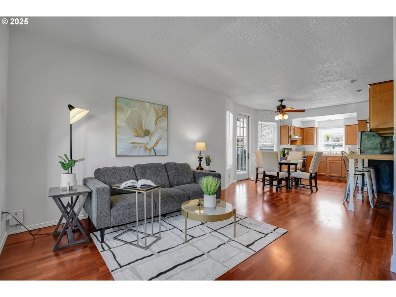 Living Room/Dining Room