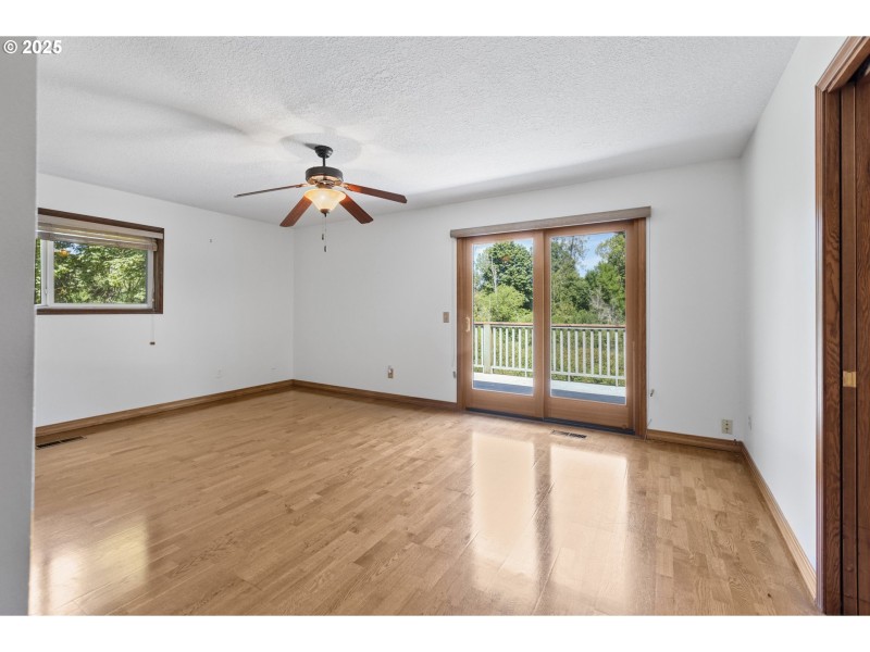 Bedroom, Owner's Suite