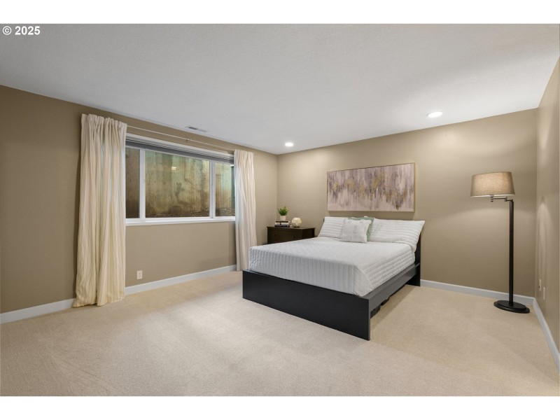 Bedroom, Owner's Suite