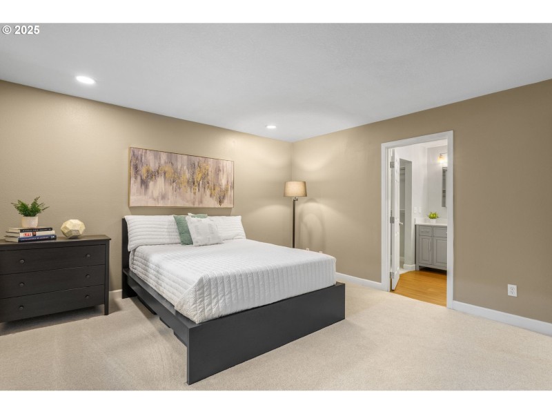 Bedroom, Owner's Suite