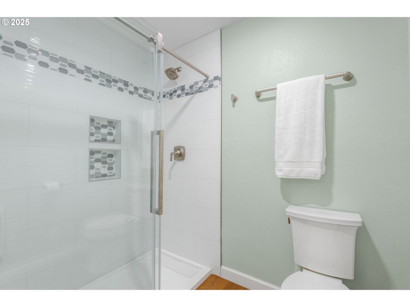 Owner's Suite Bathroom