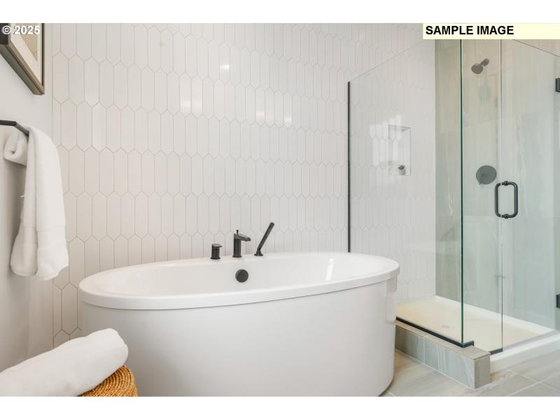 Owner's Suite Bathroom