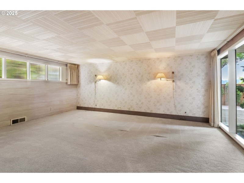 Owner's Suite Bedroom