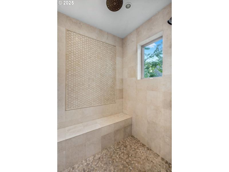 Owner's Suite Bathroom