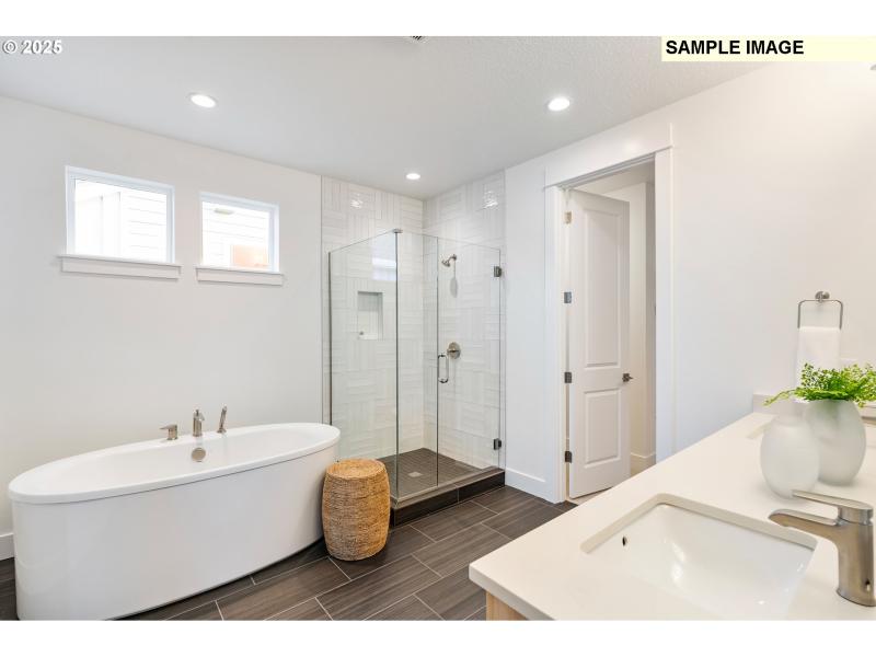 Owner's Suite Bathroom