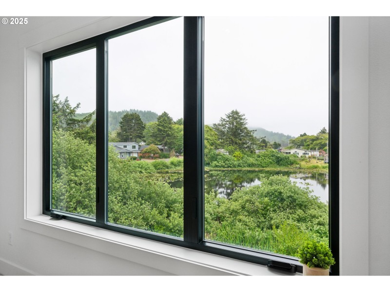 Bedroom, Owner's Suite