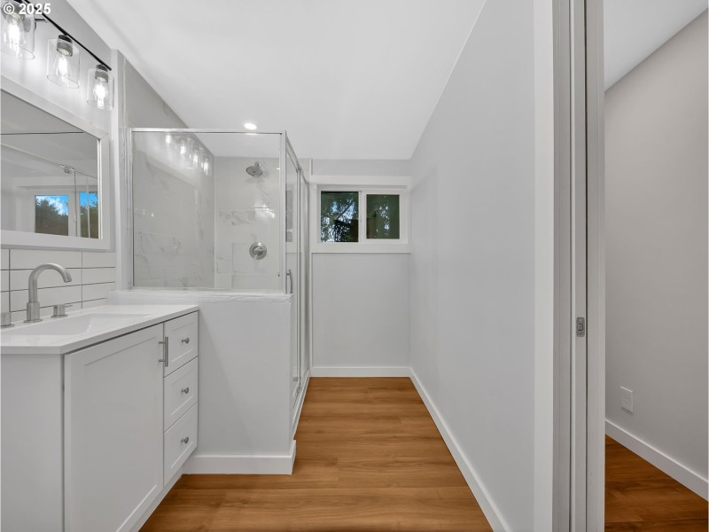Owner's Suite Bathroom
