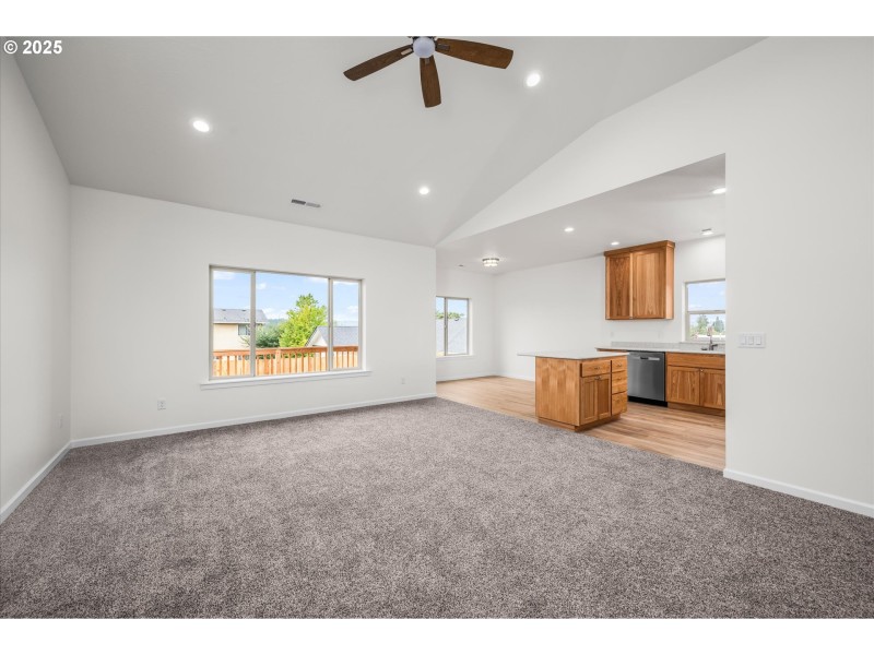 Living Room/Dining Room