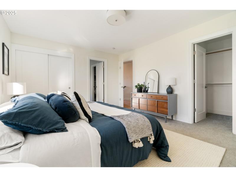 Bedroom, Owner's Suite