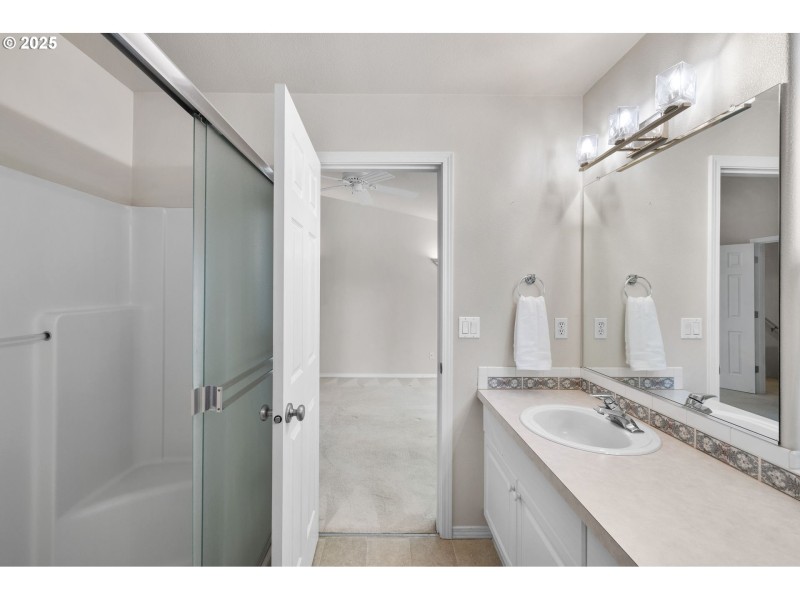 Owner's Suite Bathroom