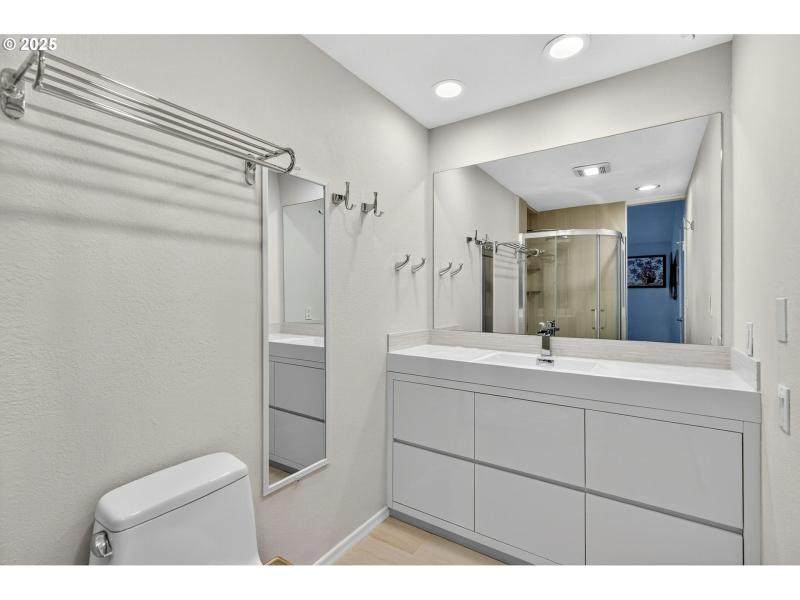 Attached Bathroom #2