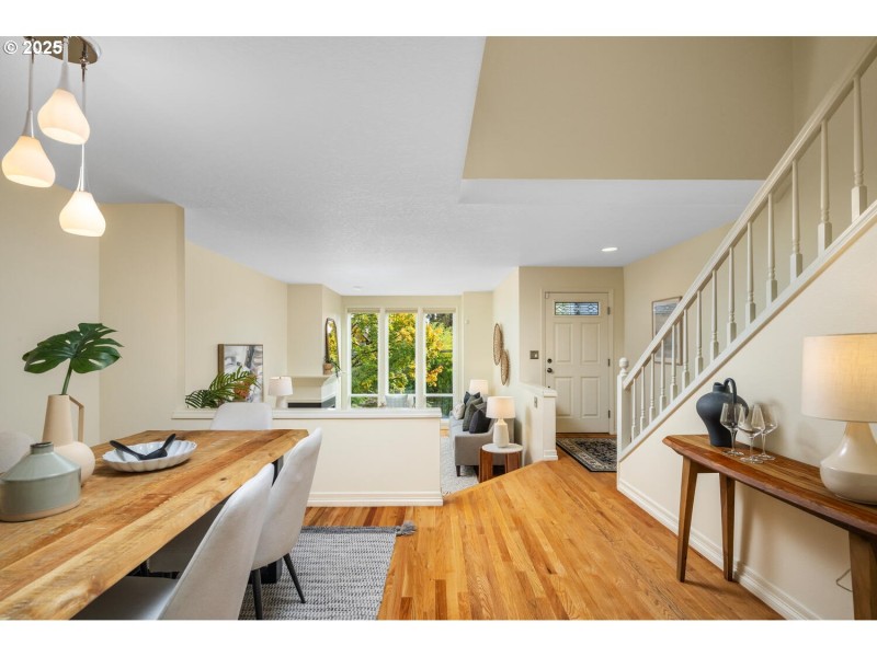 Living Room/Dining Room