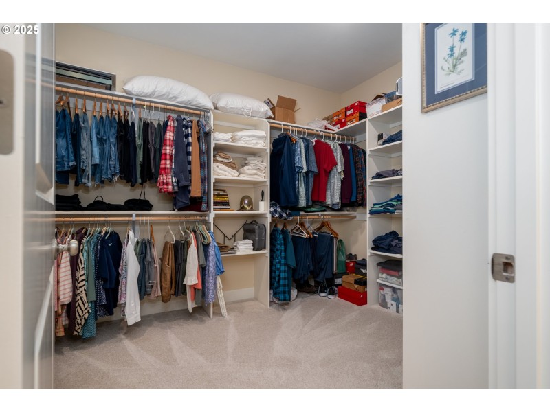 Bedroom, Owner's Suite