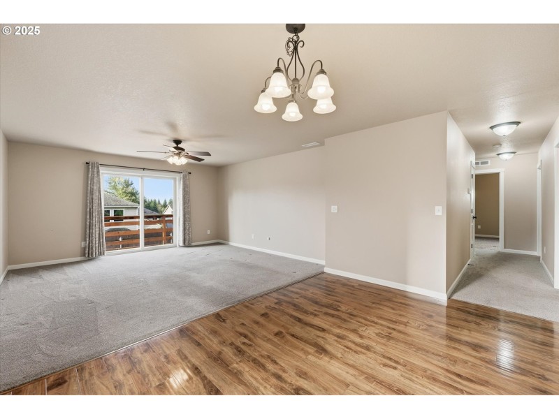 Living Room/Dining Room