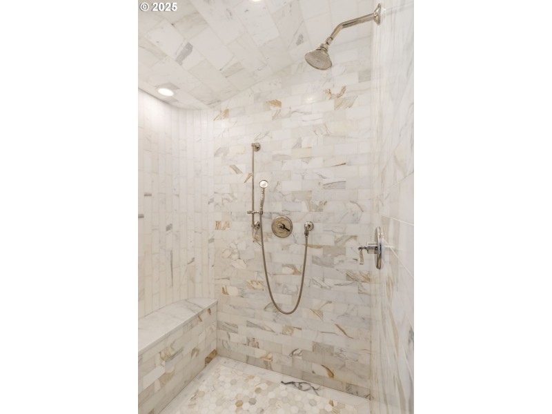 Owner's Suite Bathroom