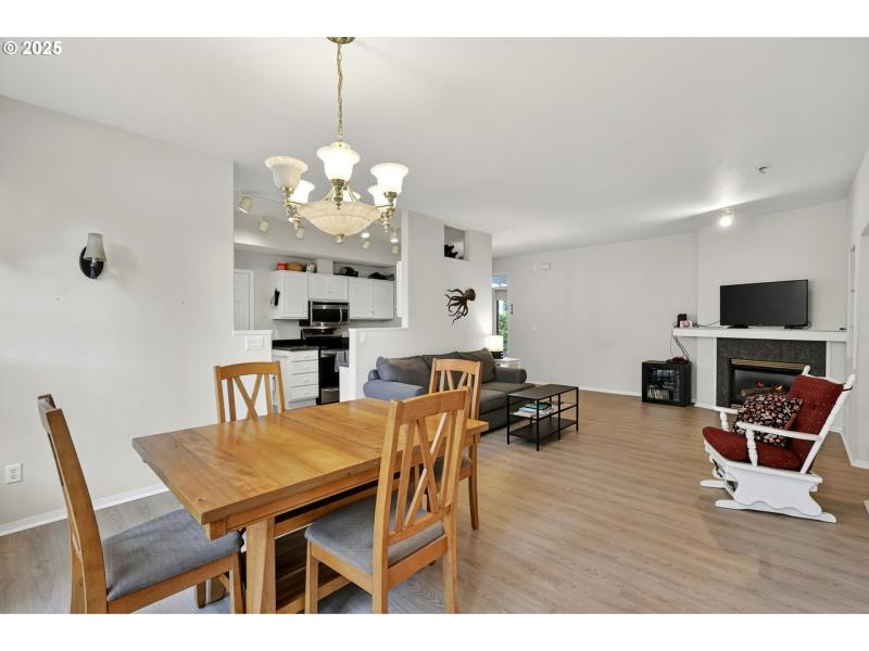 Living Room/Dining Room