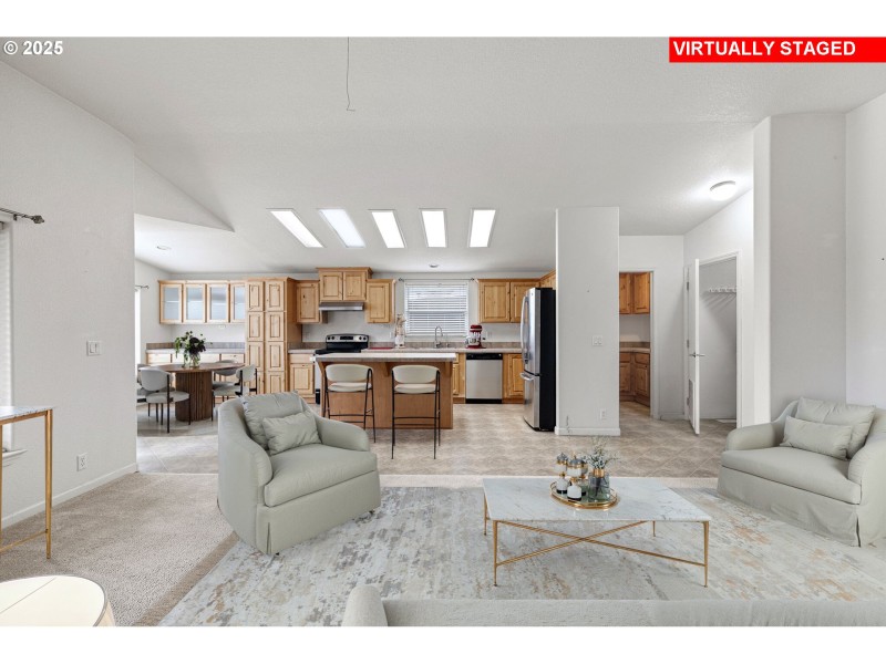 Kitchen/Living Room
