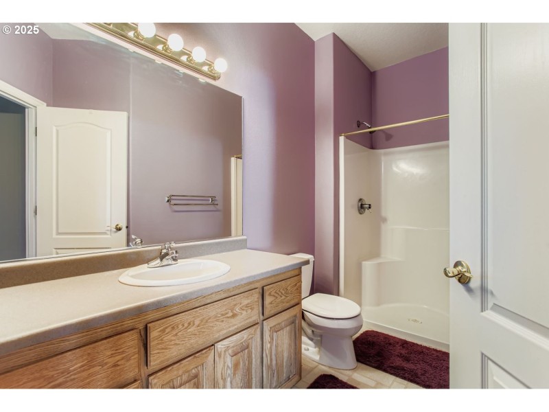 Bathroom, Attached