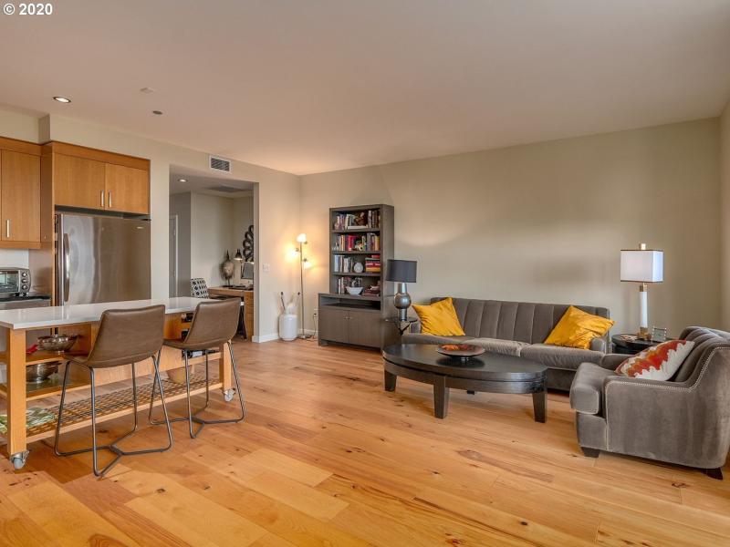 Kitchen/Living Room